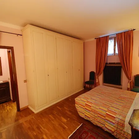 Casa Lazzaro Apartment *