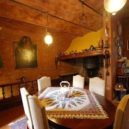 Apartment Casa Lazzaro Siena